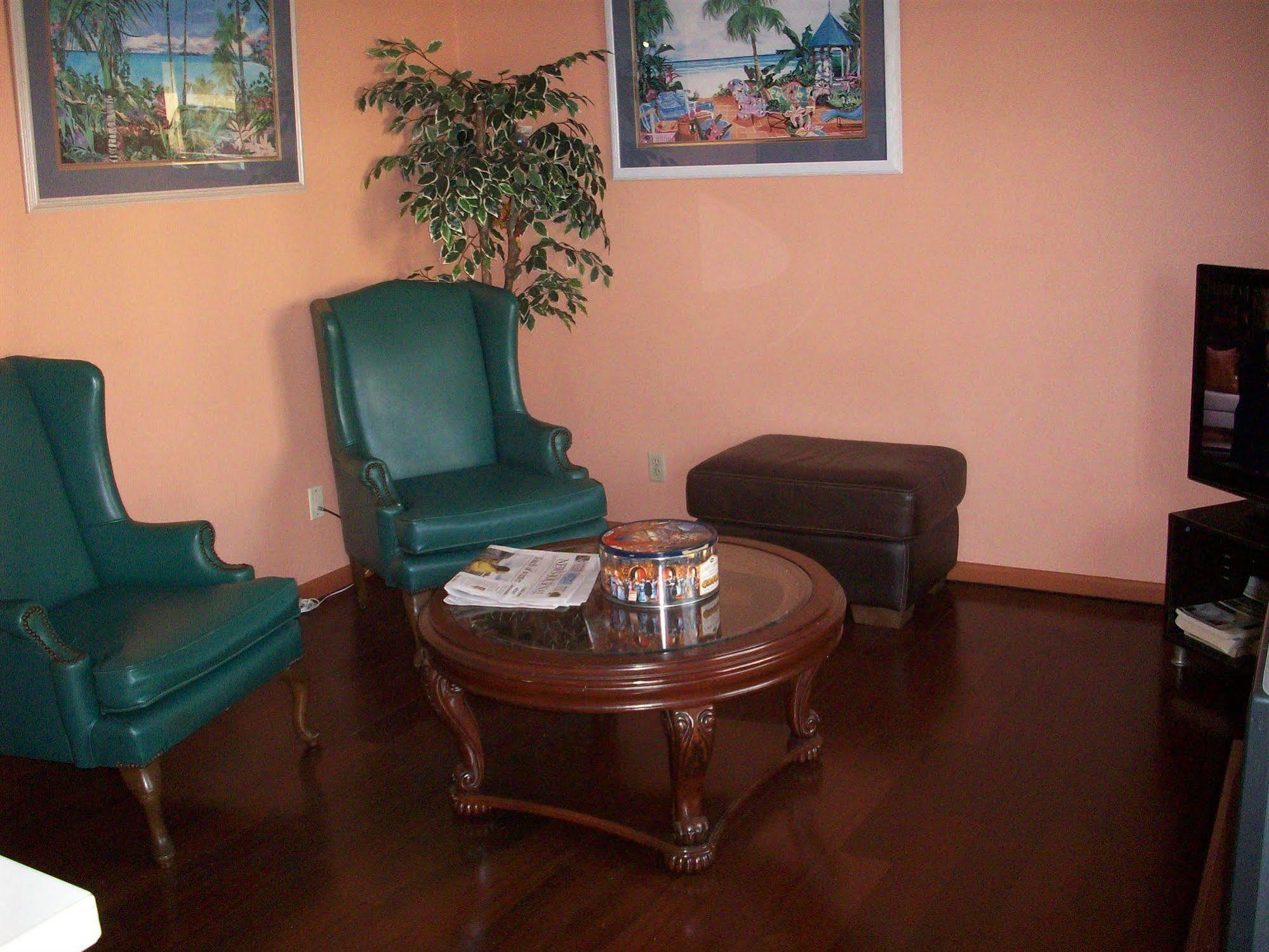 All-Suite Motel Edgewater  Bagian luar foto